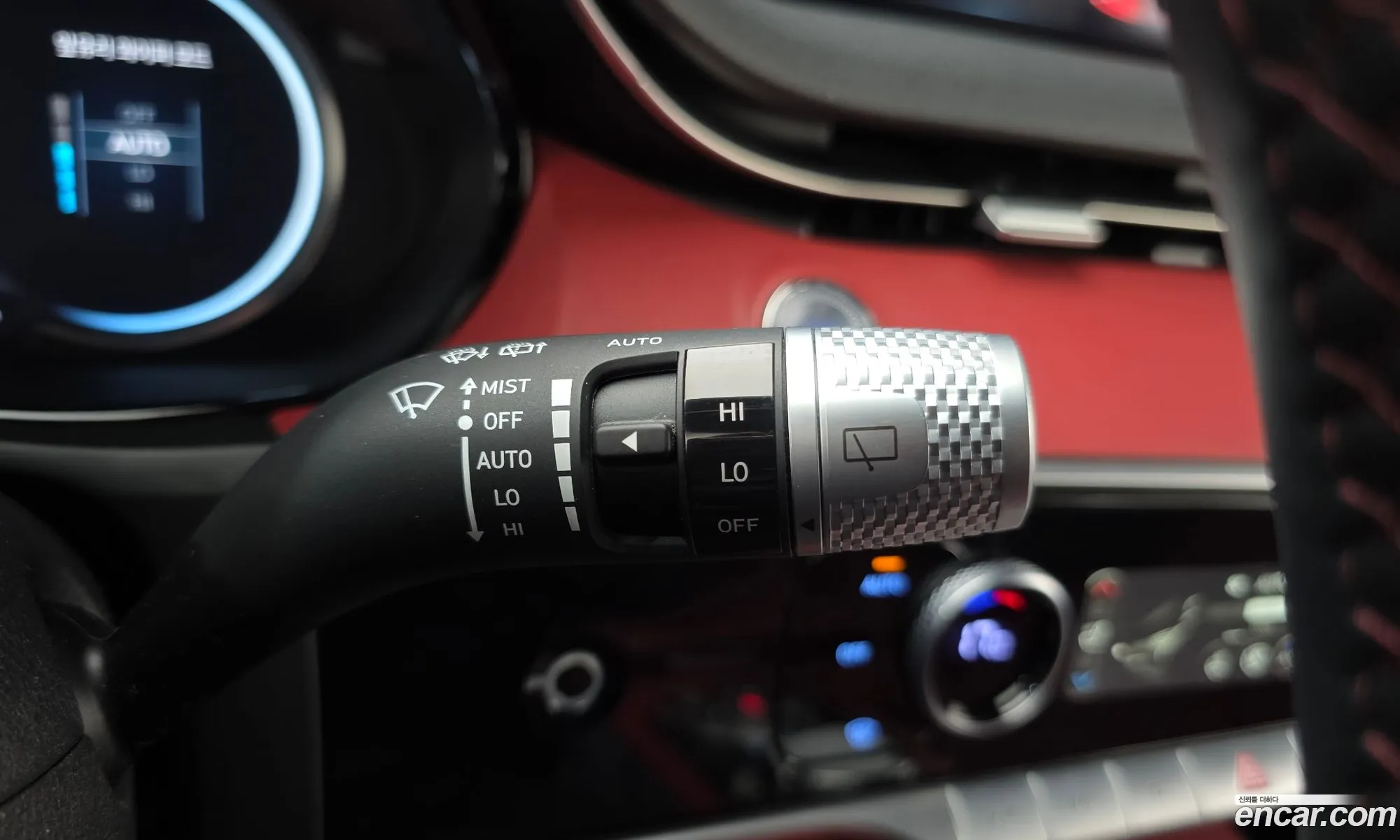 Genesis GV70 2021 — 8