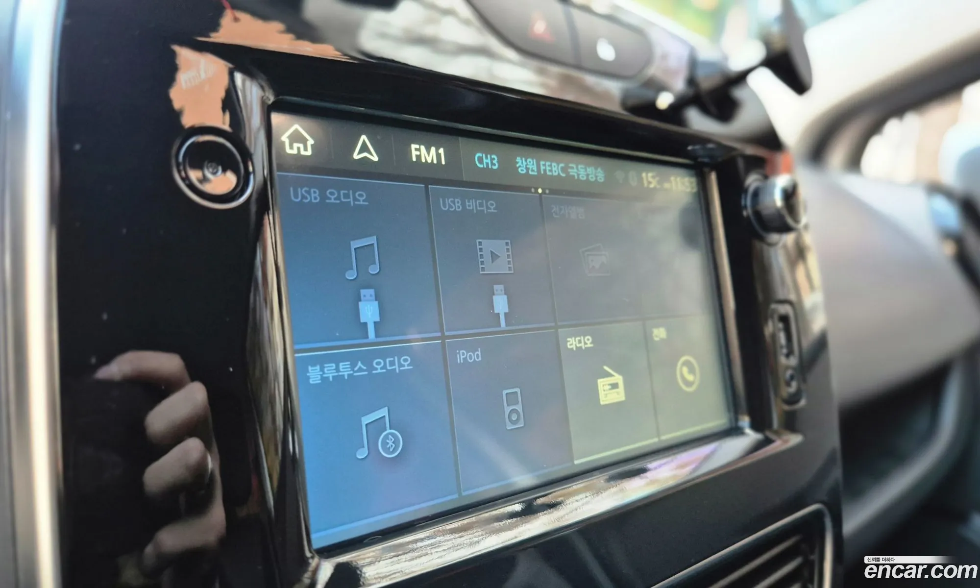 Renault Korea (Samsung) Clio 2018 — 7