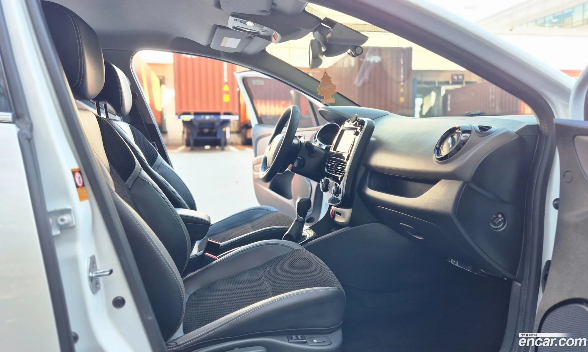 Renault Korea (Samsung) Clio 2018 — 18