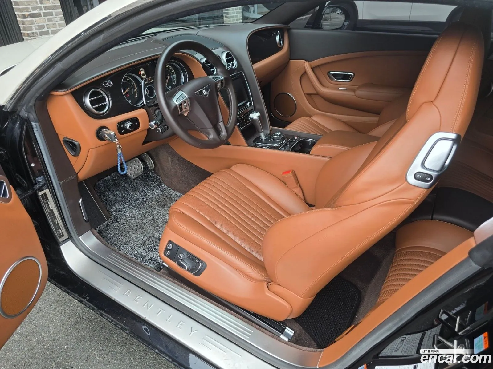 Bentley Continental GT 2015 — 10