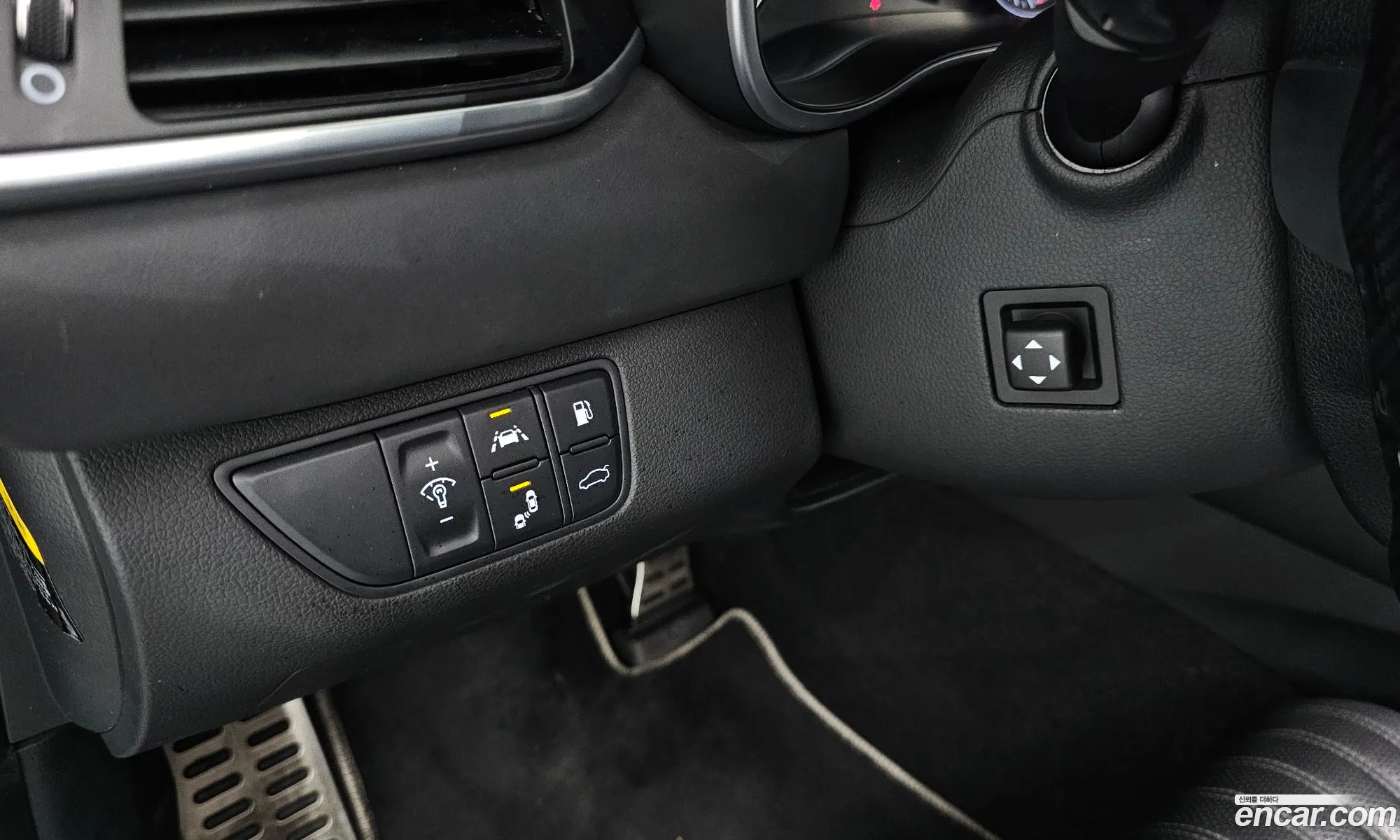 Genesis G70 2018 — 11