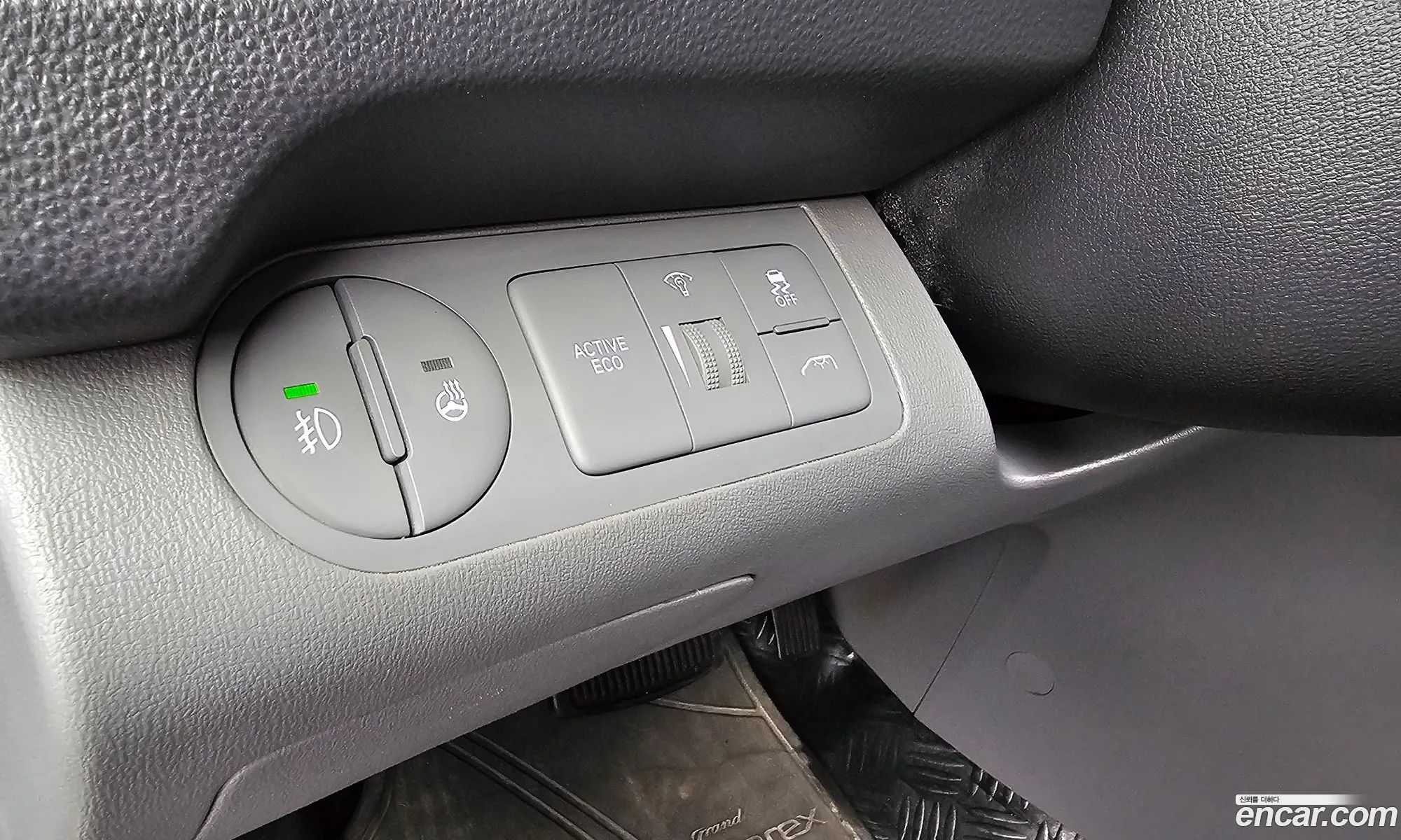 Hyundai Grand Starex 2020 — 13