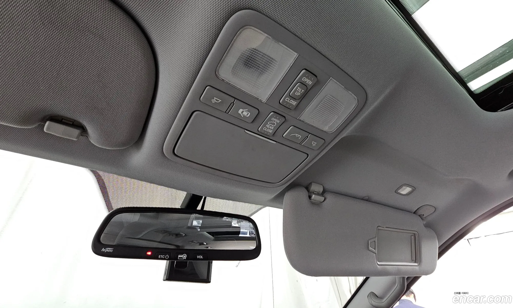 Hyundai Grand Starex 2020 — 31