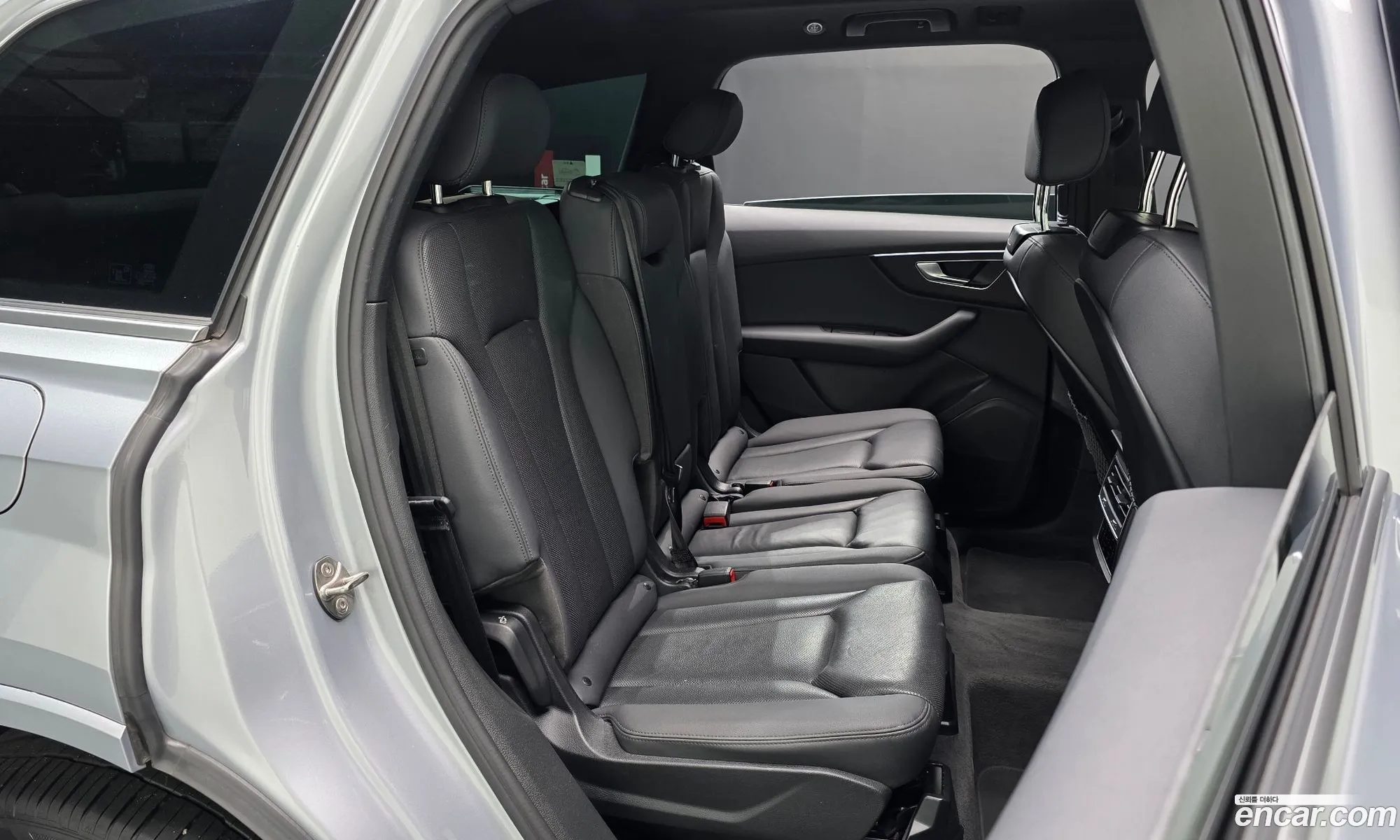 Audi Q7 2021 — 22