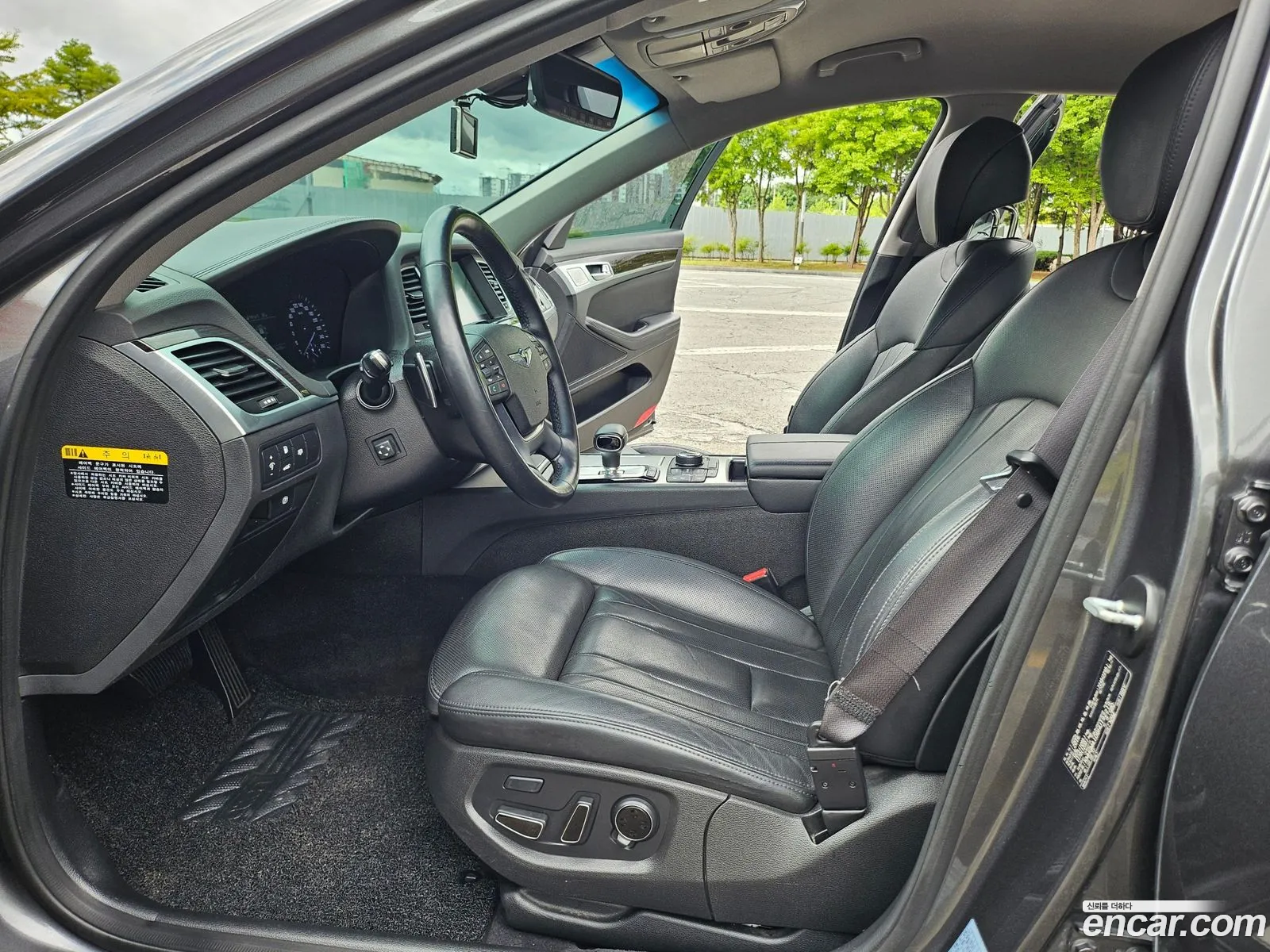 Genesis G80 2016 — 14
