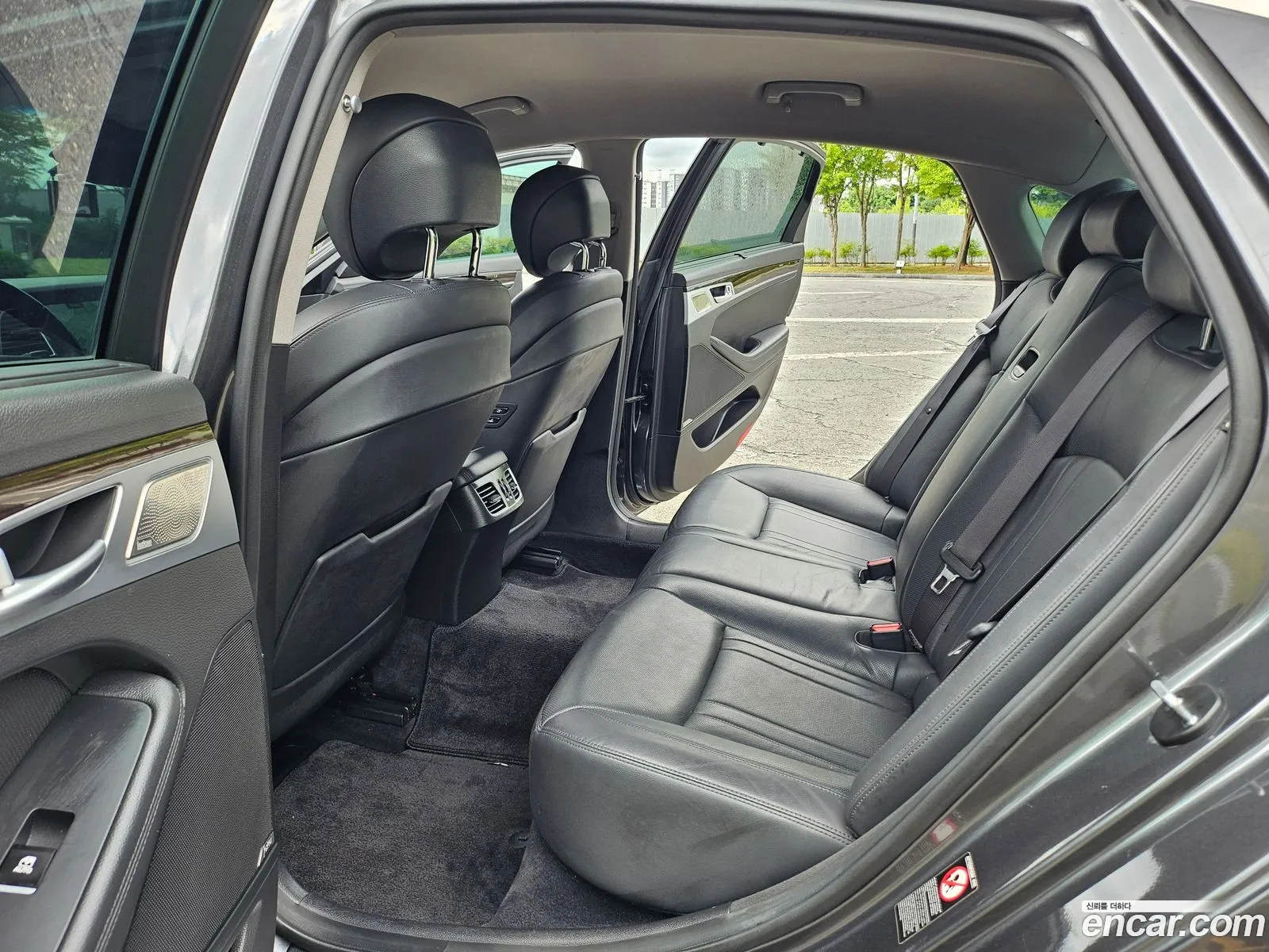 Genesis G80 2016 — 2