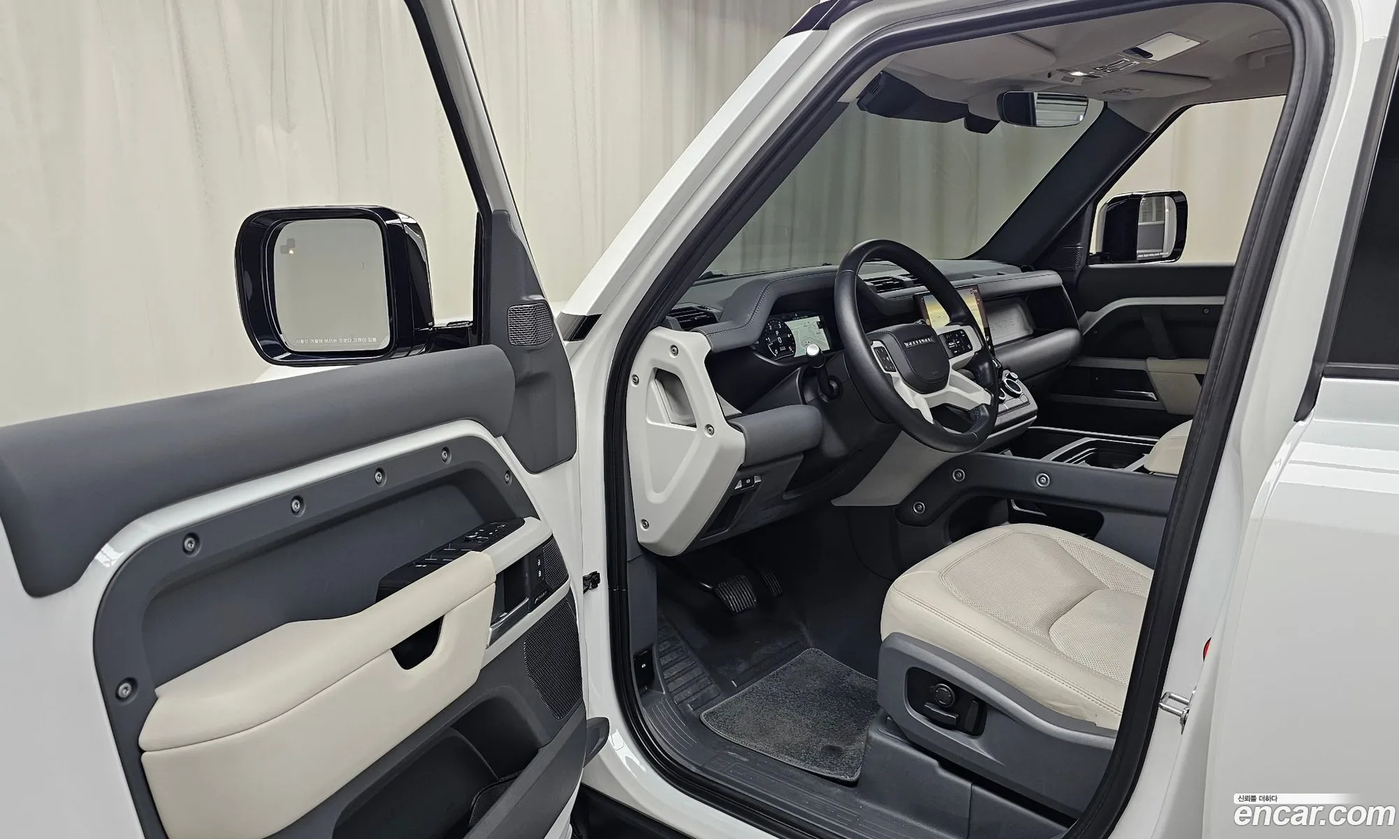 Land Rover Defender 2022 SALEA7BW5P2115519 — 15