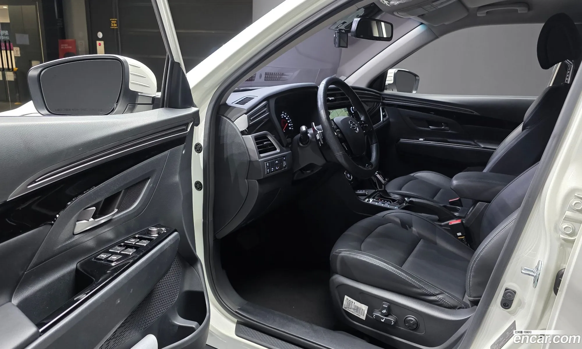 KG Mobility (SsangYong) Beautiful Korando 2019 — 3