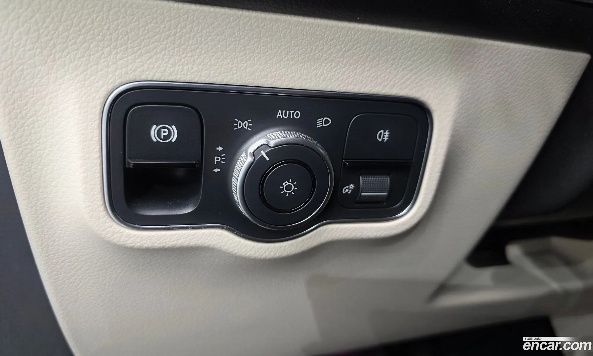 Mercedes-Benz GLB-Class X247 2024 — 22