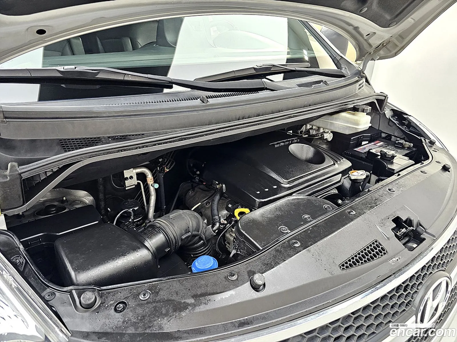 Hyundai Grand Starex 2012 — 20