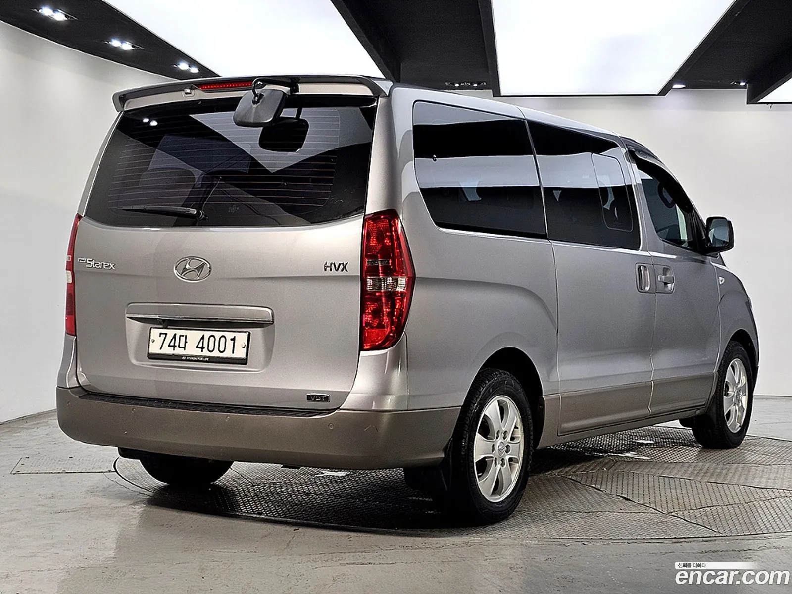 Hyundai Grand Starex 2012 — 13