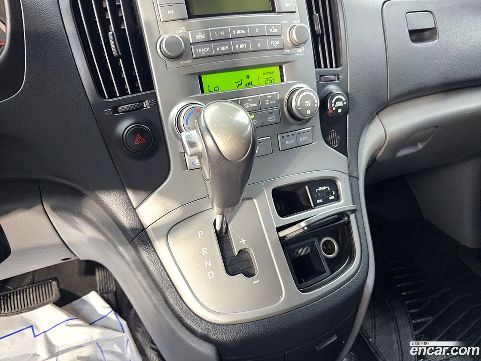 Hyundai Grand Starex 2012 — 7
