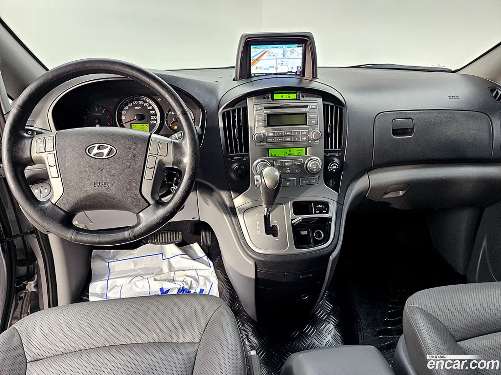 Hyundai Grand Starex 2012 — 8