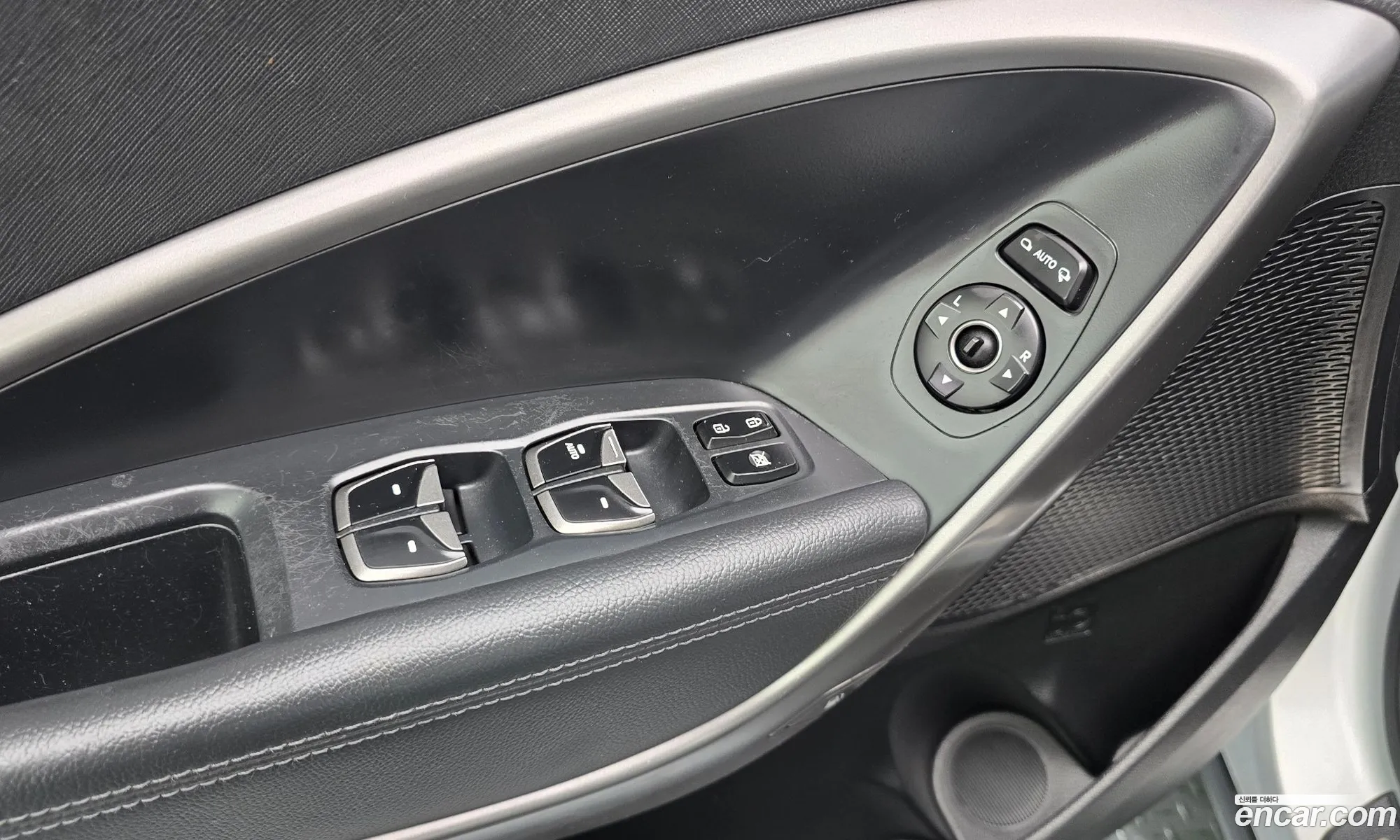 Hyundai Santa Fe DM 2014 — 14