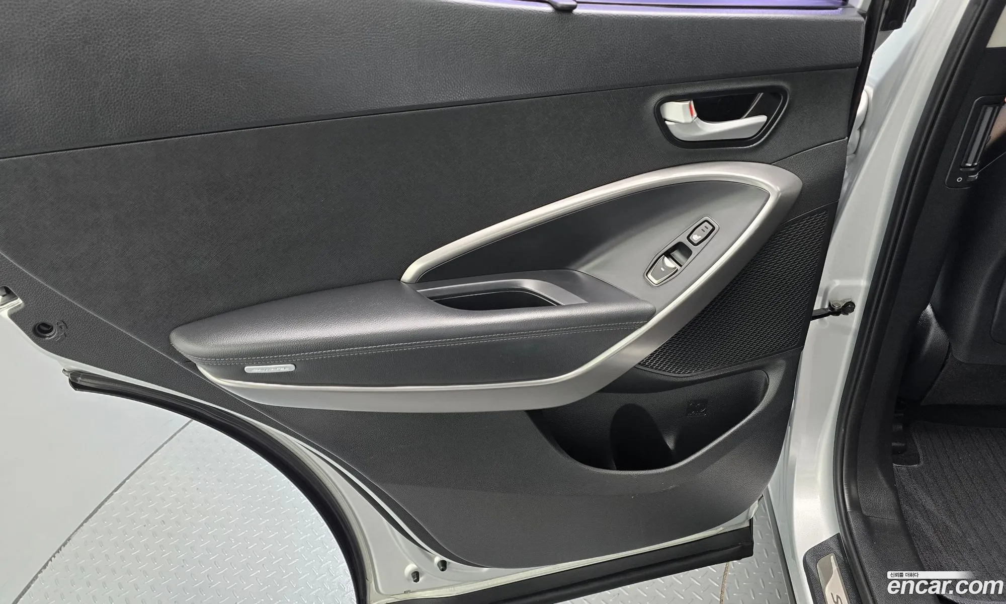 Hyundai Santa Fe DM 2014 — 24