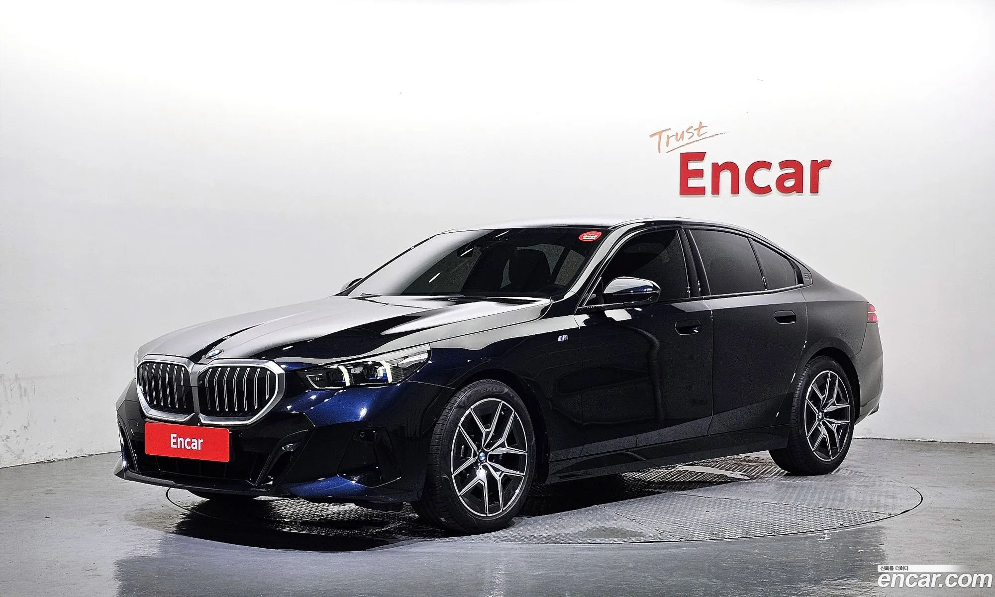 BMW 5 Series 2024 — 27