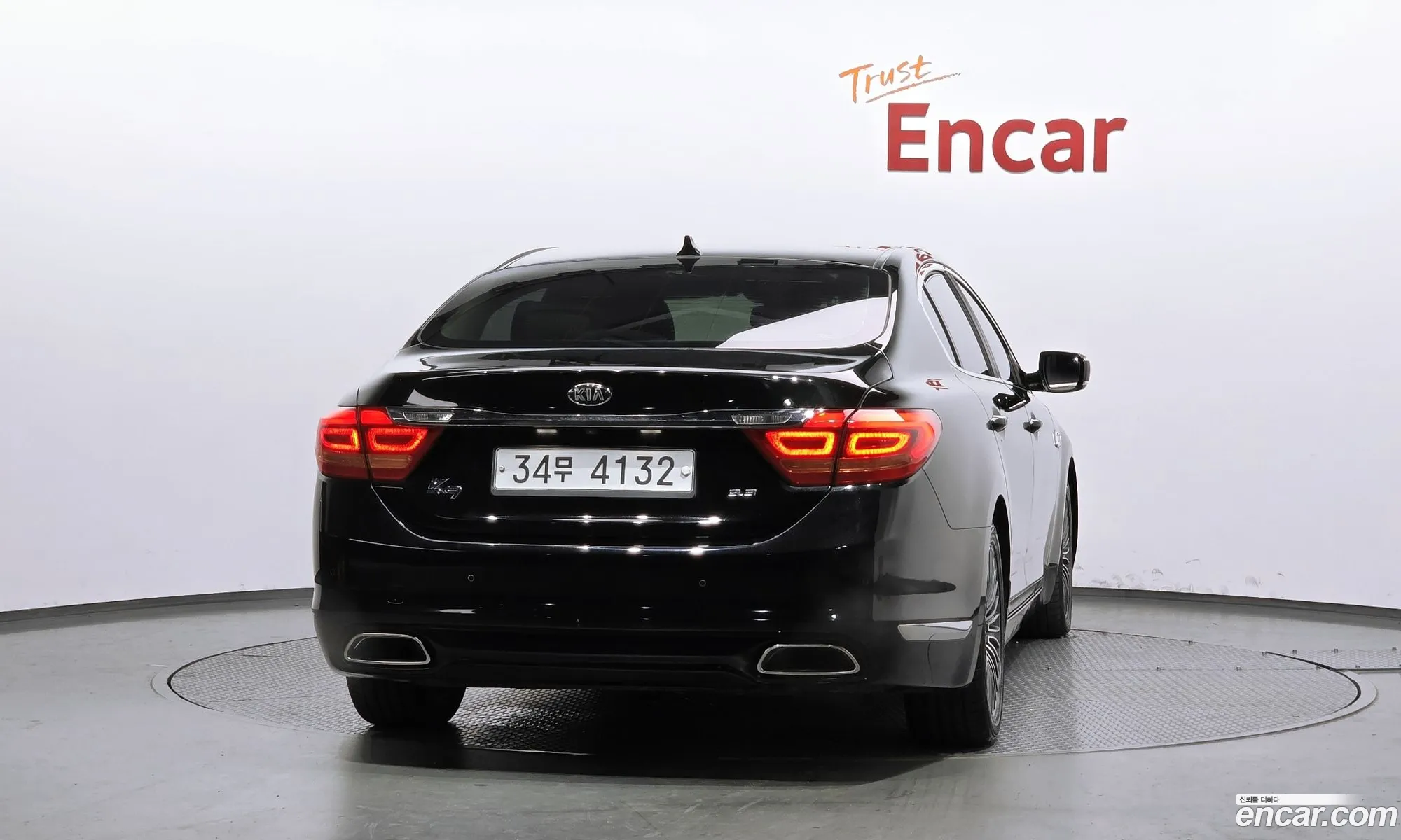Kia K9 2012 — 10