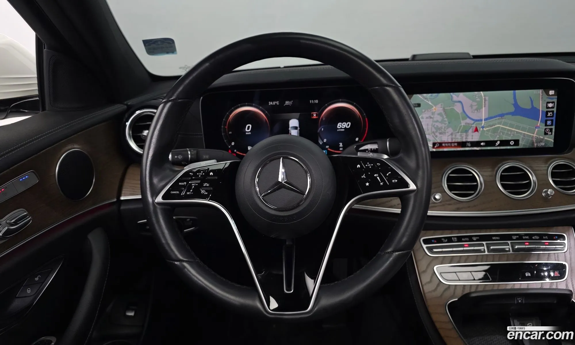 Mercedes-Benz E-Class W213 2021 — 21