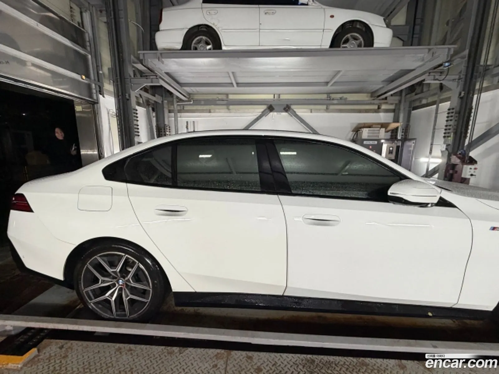 BMW 5 Series 2024 — 4