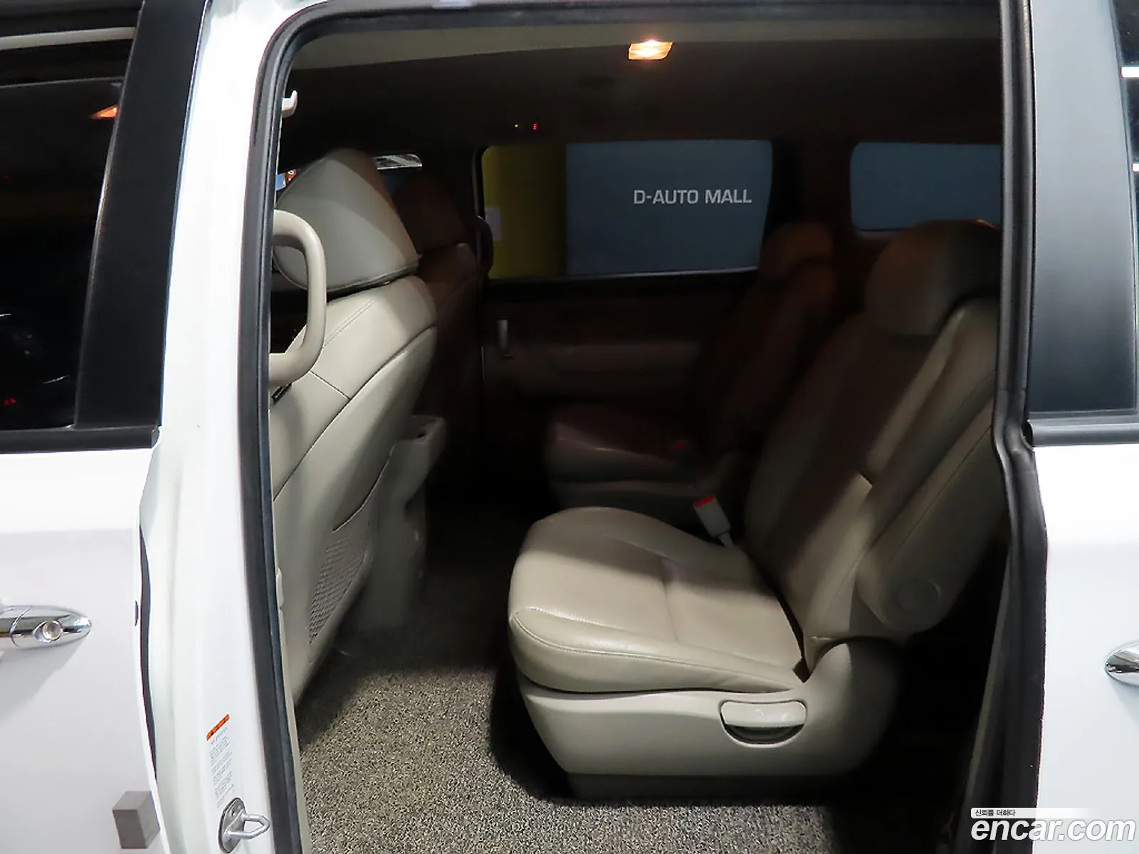 Kia Carnival 2019 — 15