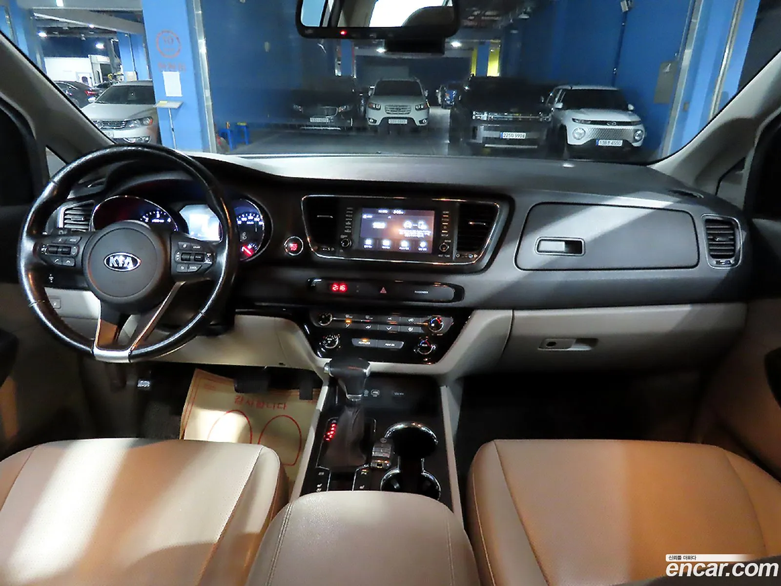 Kia Carnival 2019 — 2