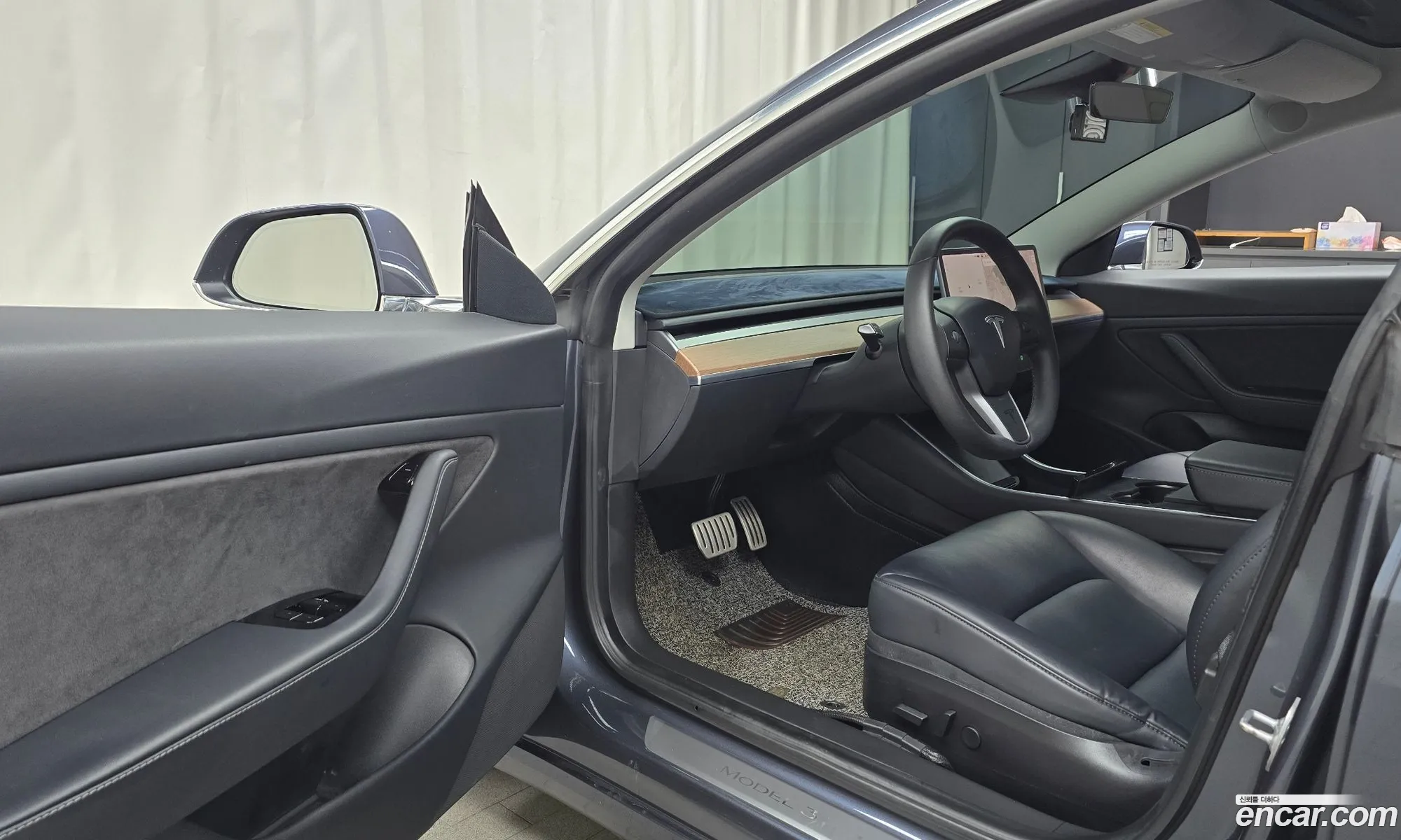 Tesla Model 3 2020 — 10