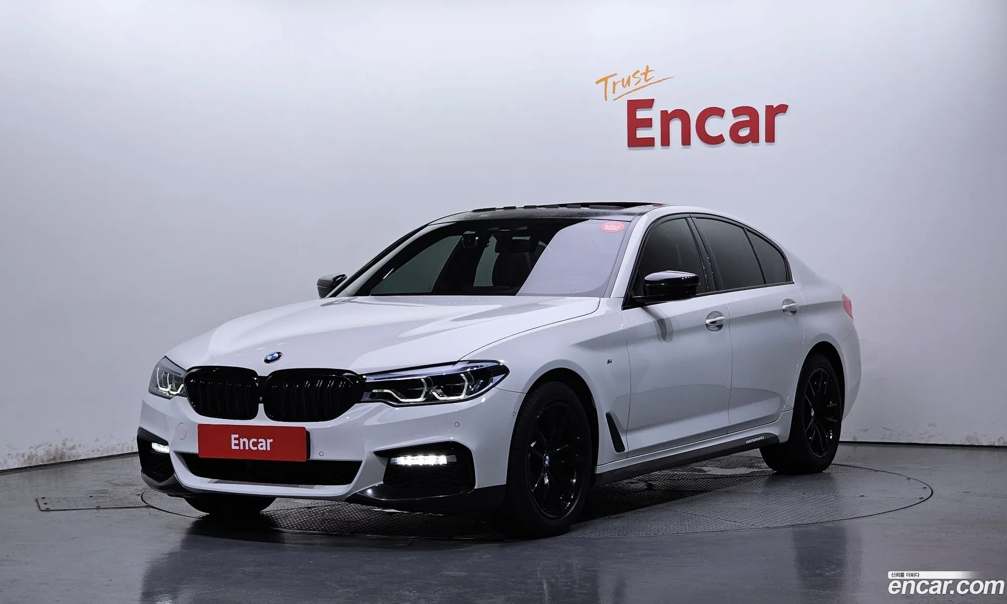 BMW 5 Series 2018 WBAJC5107JWE55224 — 19