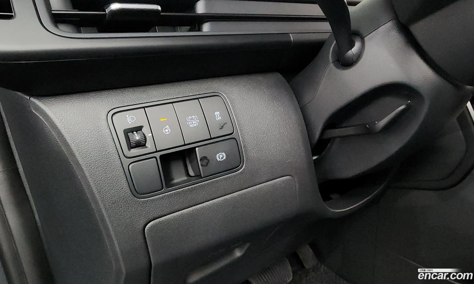 Hyundai Staria 2025 — 6