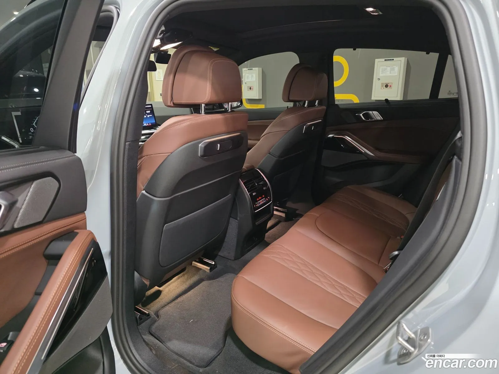 BMW X6 2025 — 7