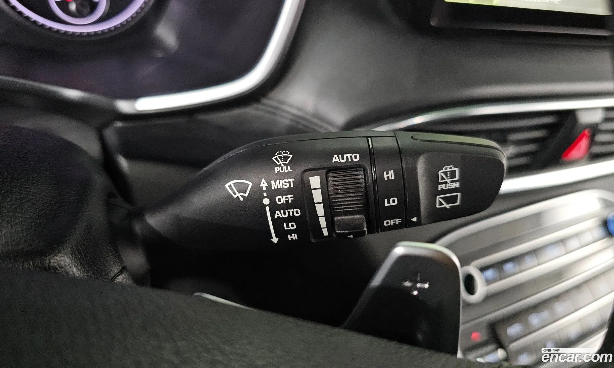 Hyundai Santa Fe 2023 — 29