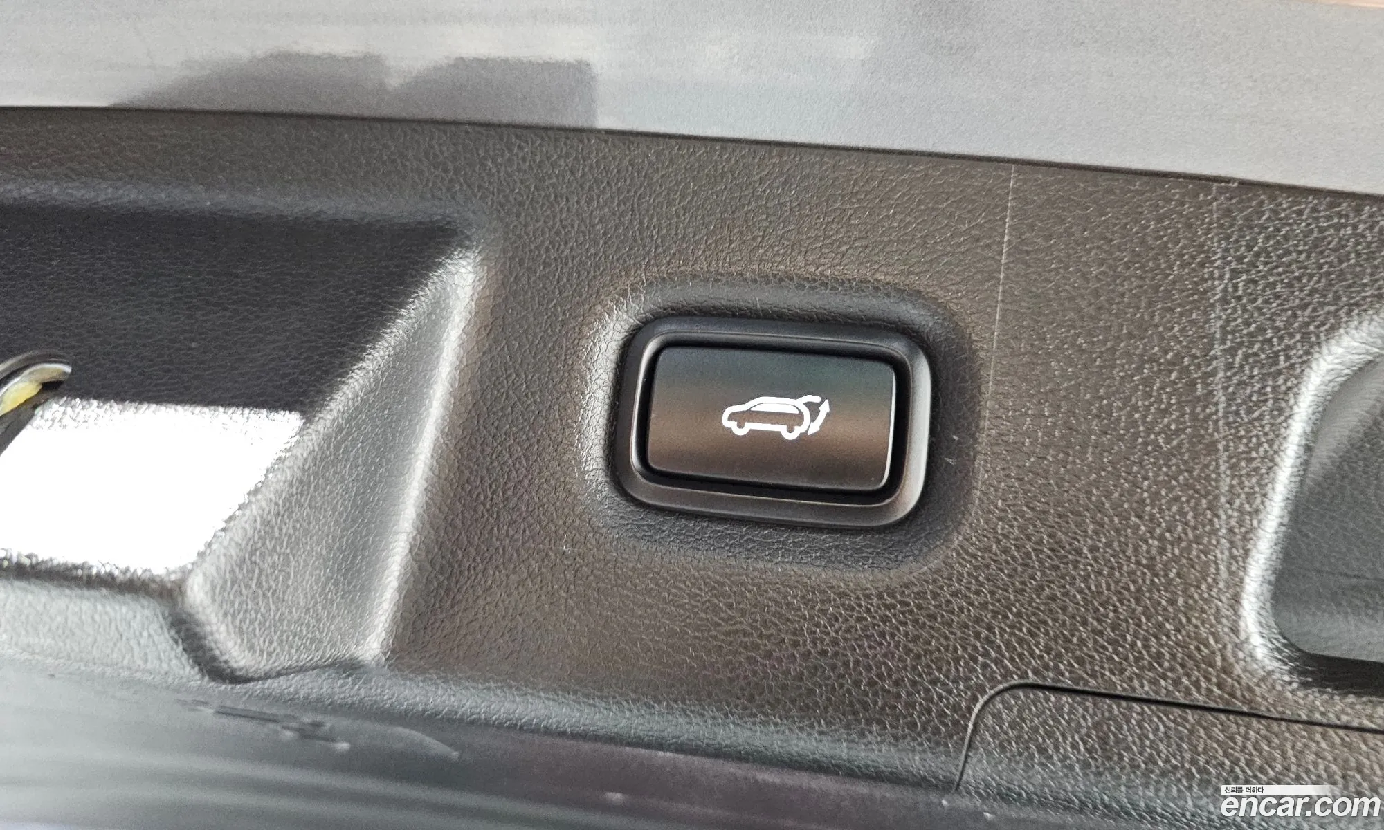 Hyundai Santa Fe 2023 — 21
