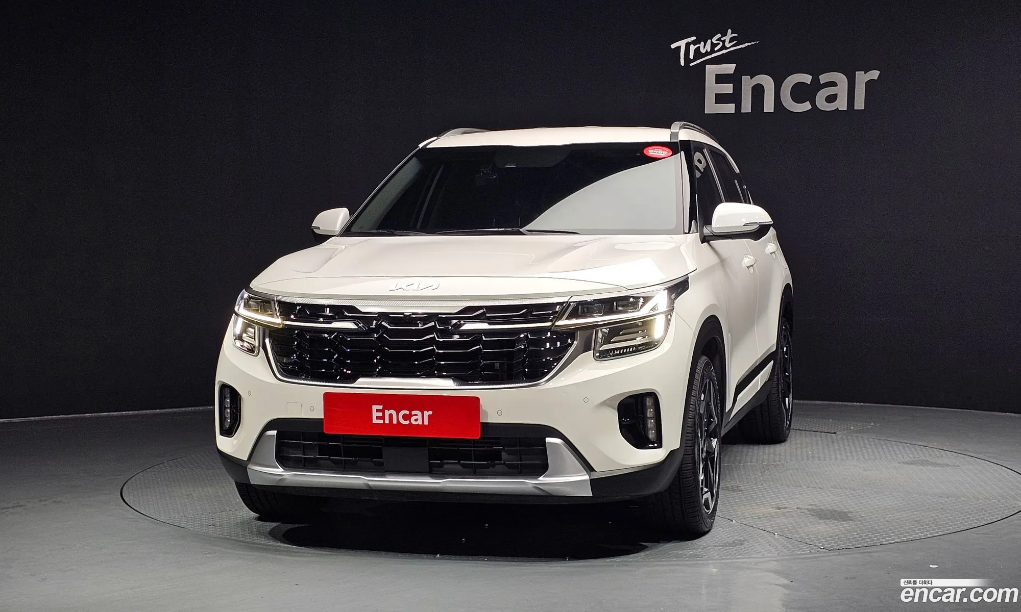 Kia Seltos 2023 — 13