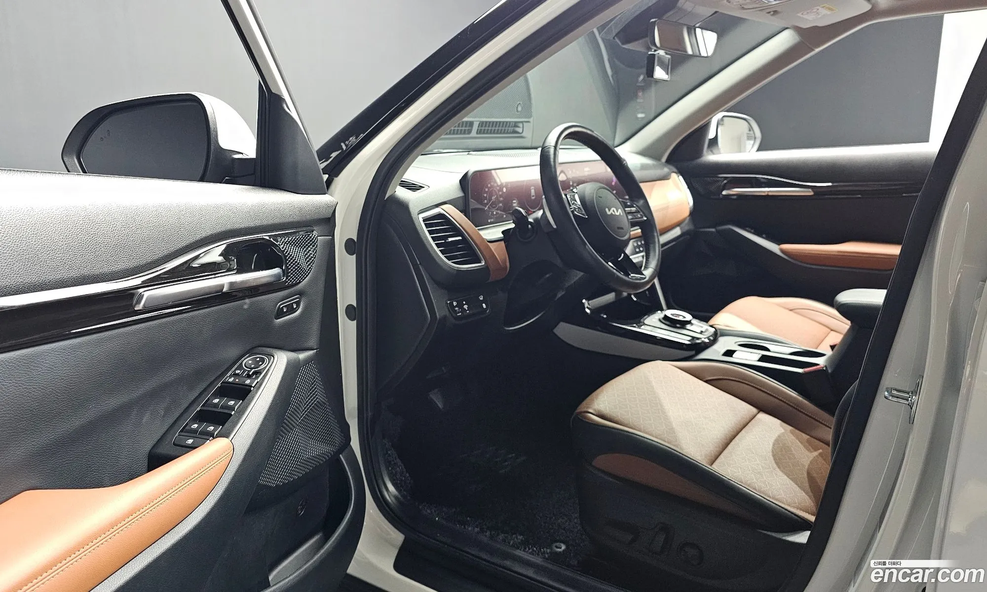 Kia Seltos 2023 — 8