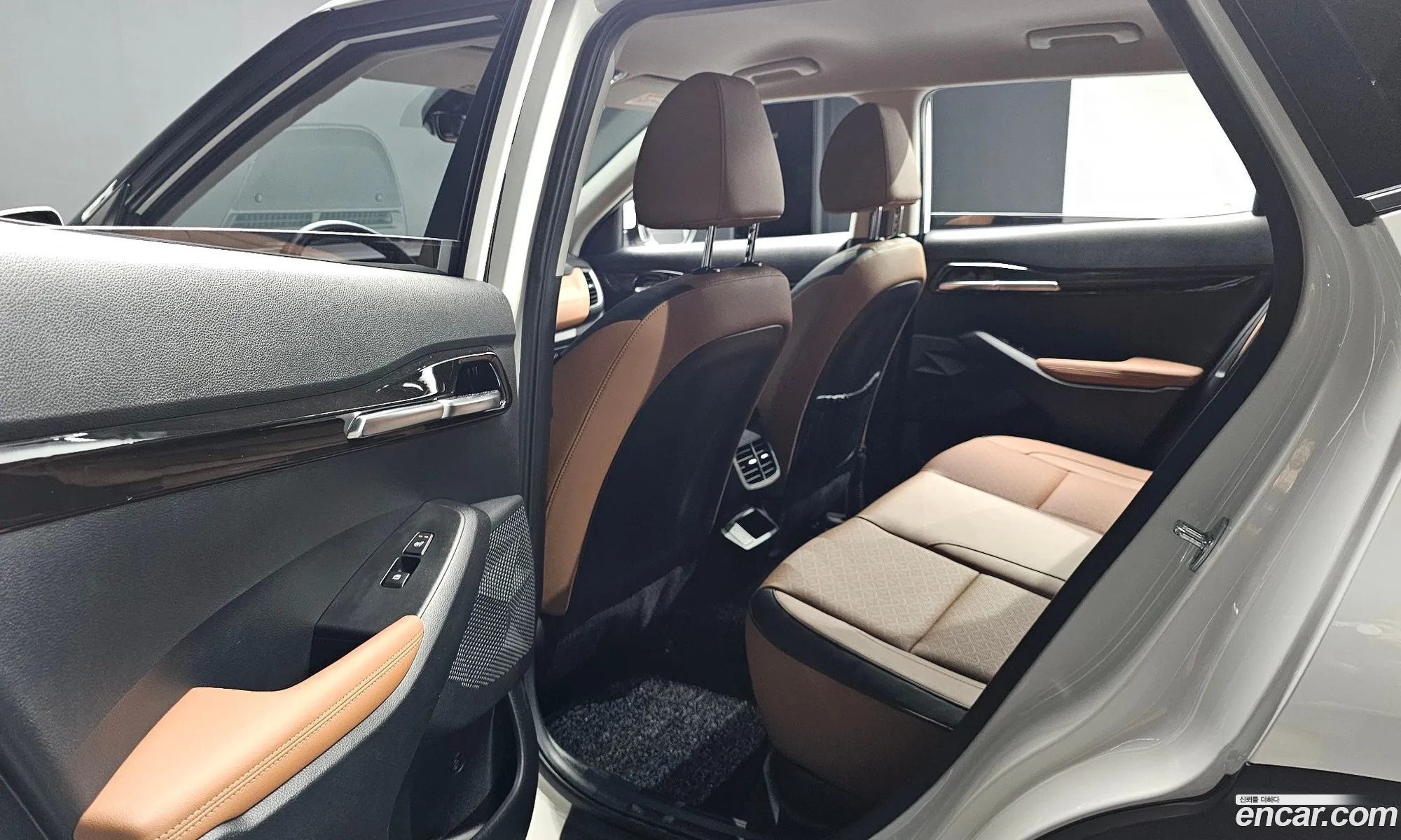 Kia Seltos 2023 — 27