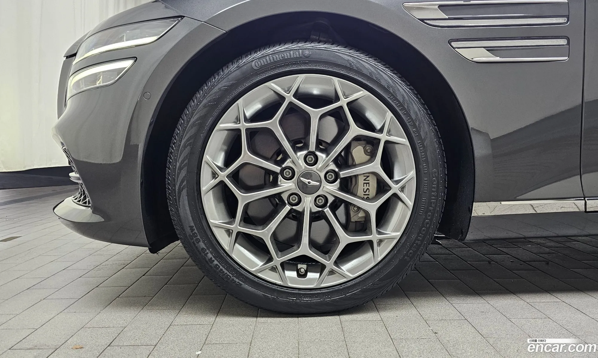 Genesis G80 2022 — 15
