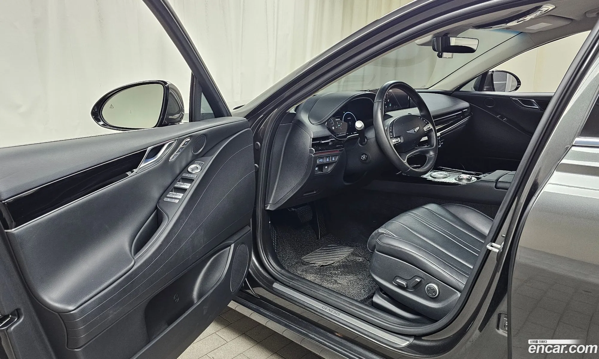 Genesis G80 2022 — 3