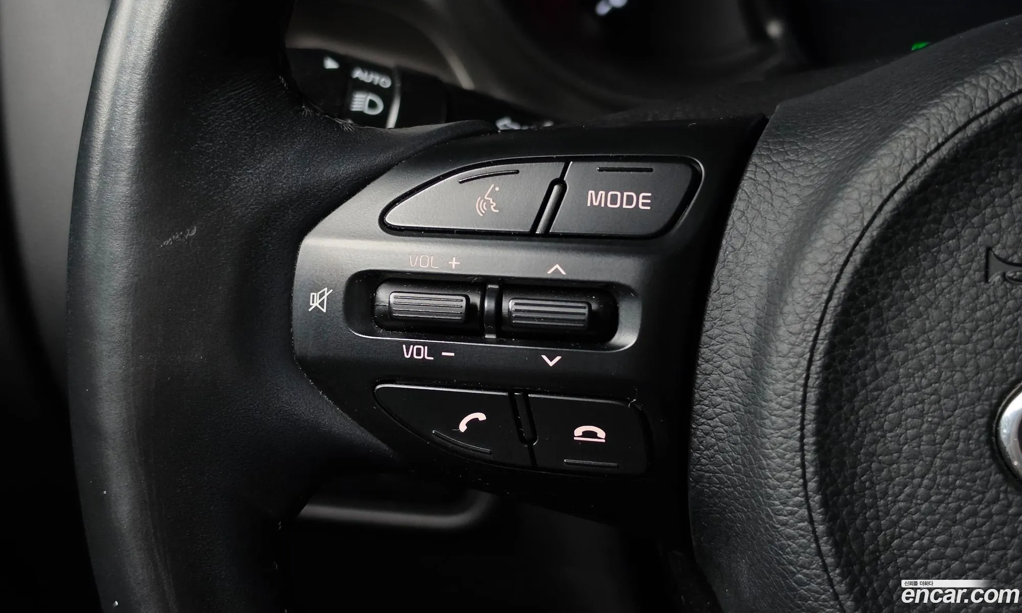 Kia Ray 2019 KNACK811BKT219282 — 2