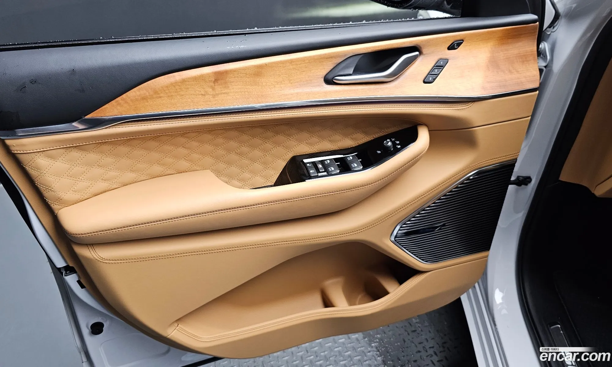 Jeep Grand Cherokee 2023 — 27