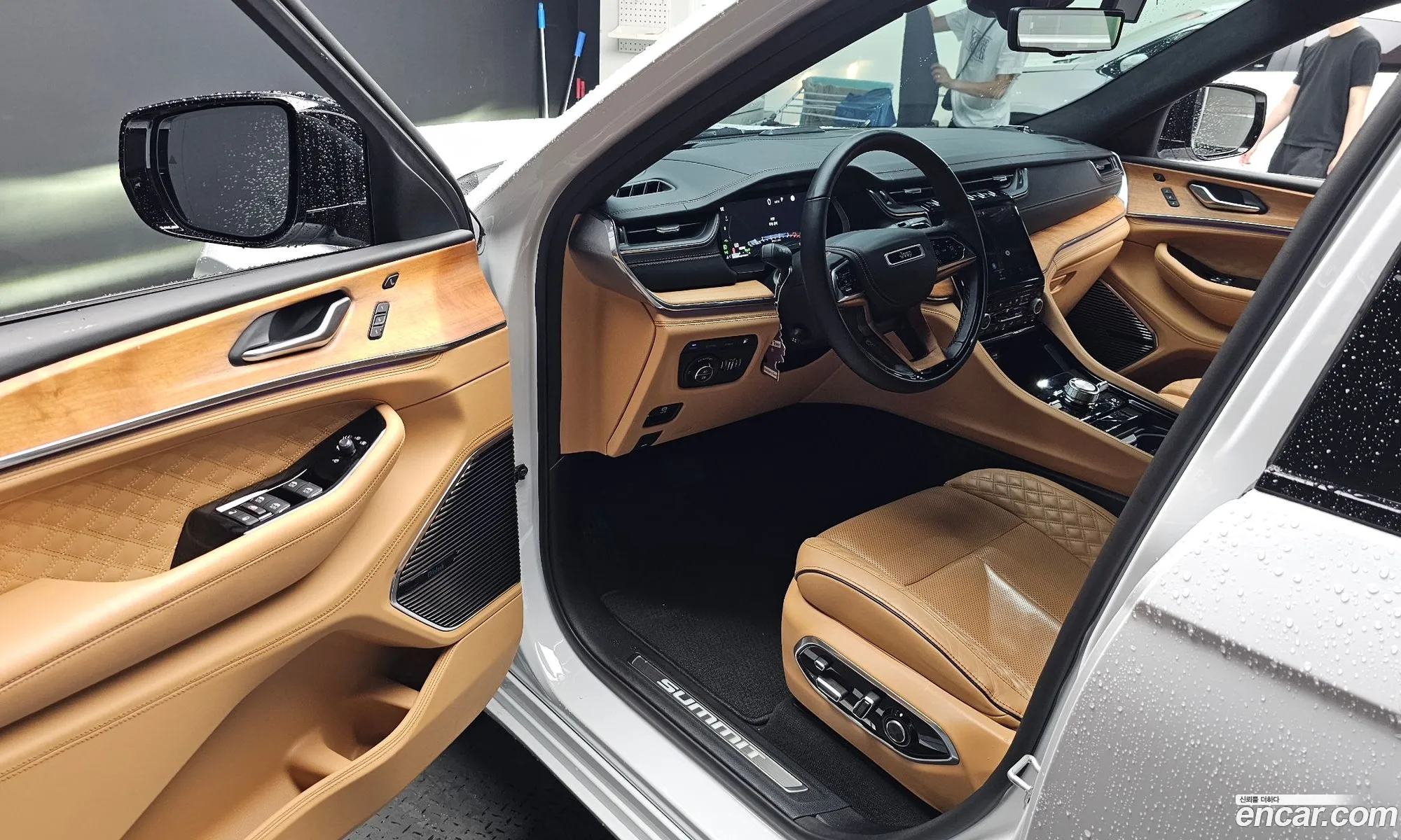 Jeep Grand Cherokee 2023 — 20