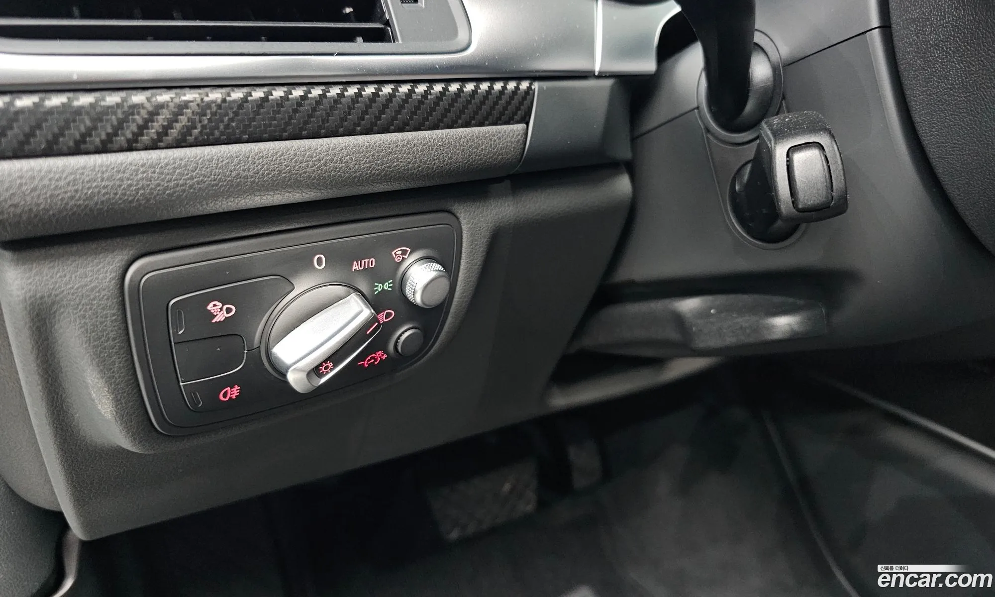 Audi A6 2014 — 32
