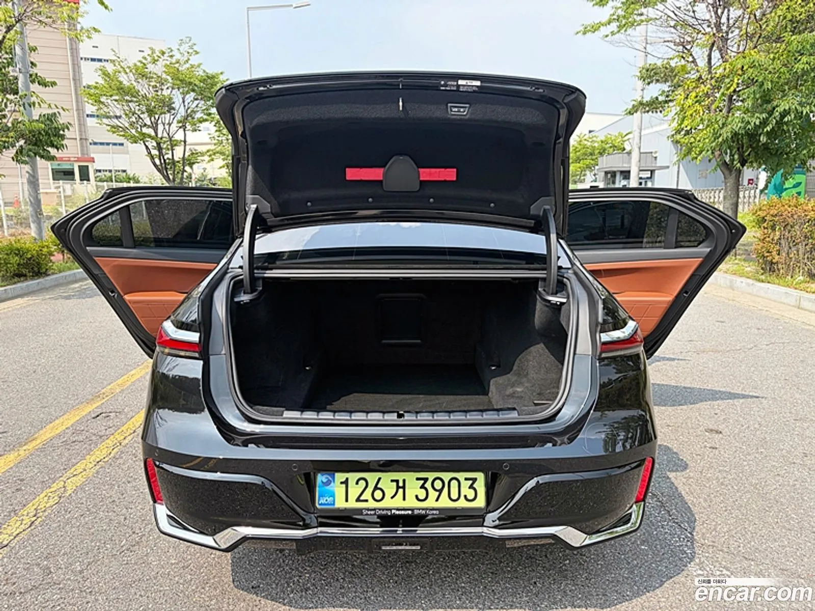 BMW 7 Series 2025 — 14