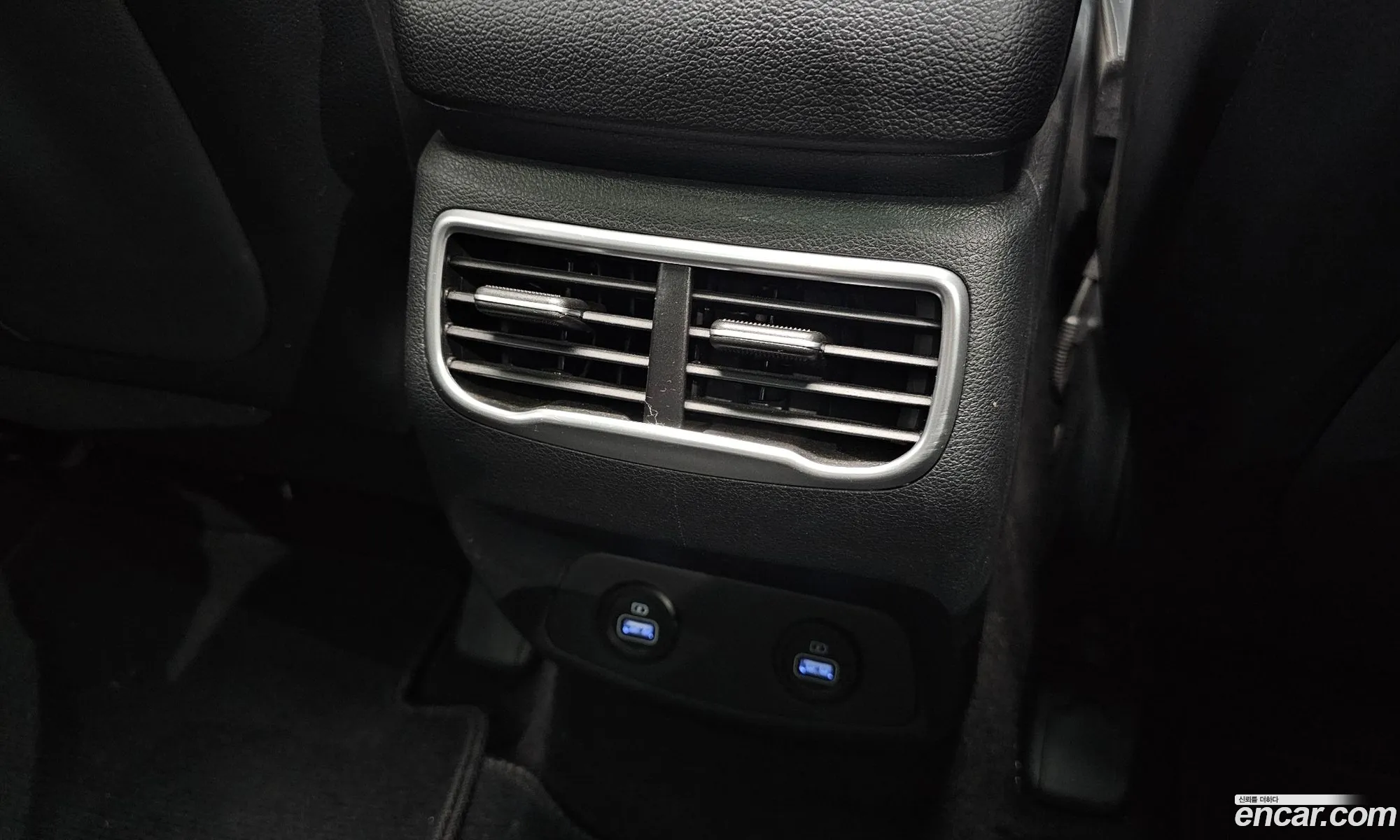 Hyundai Santa Fe 2023 — 7