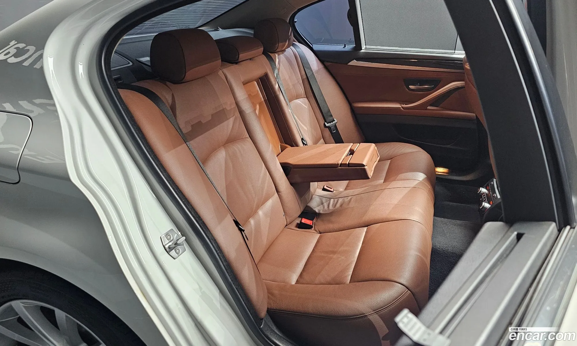BMW 5 Series 2015 — 18