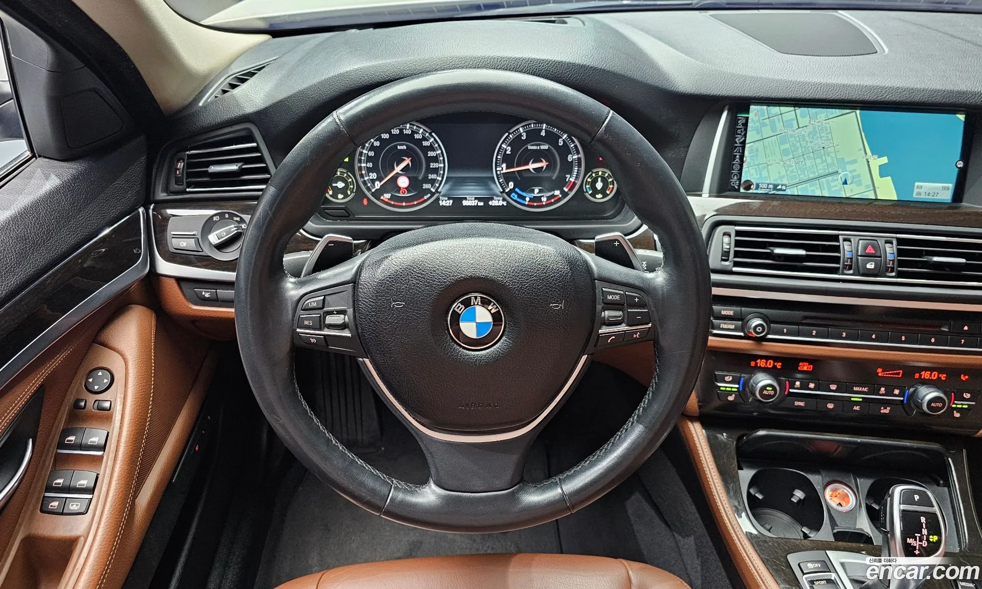 BMW 5 Series 2015 — 11
