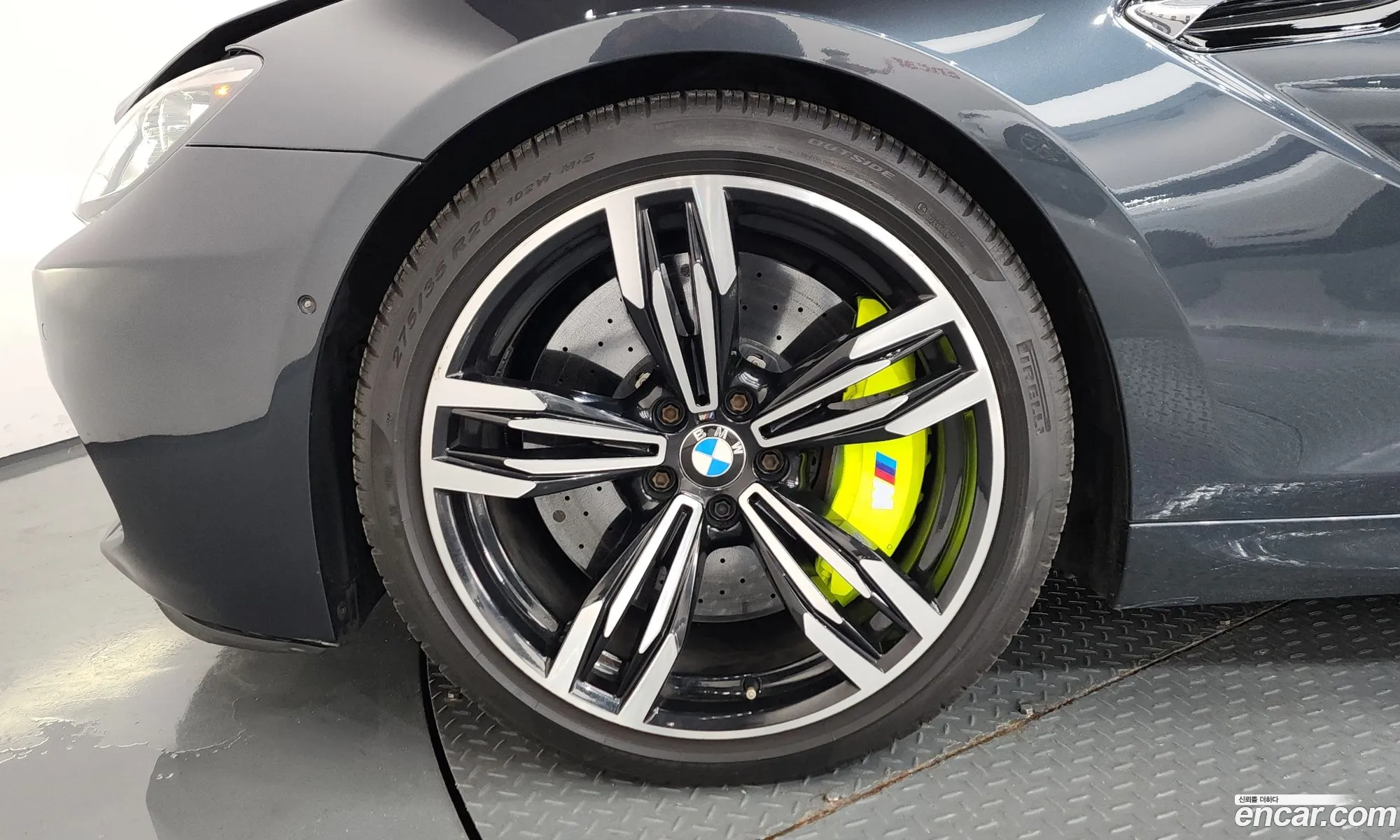 BMW M6 2013 WBS6C9103DDV73373 — 6