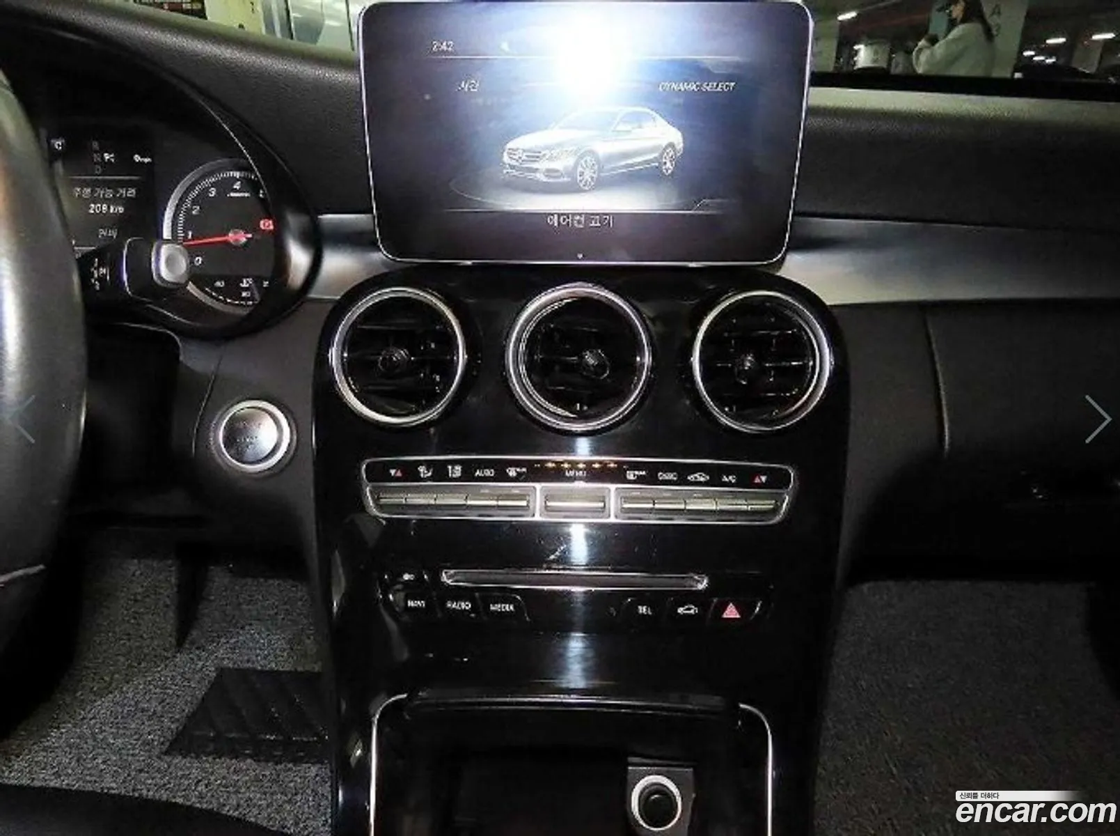 Mercedes-Benz C-Class W205 2016 — 4