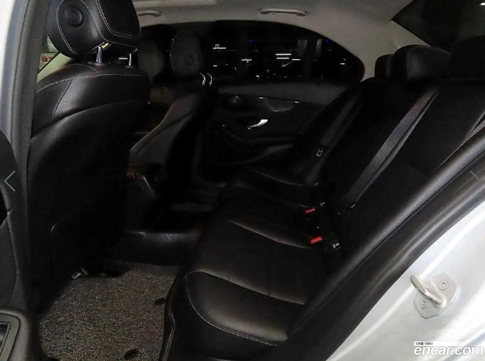 Mercedes-Benz C-Class W205 2016 — 14