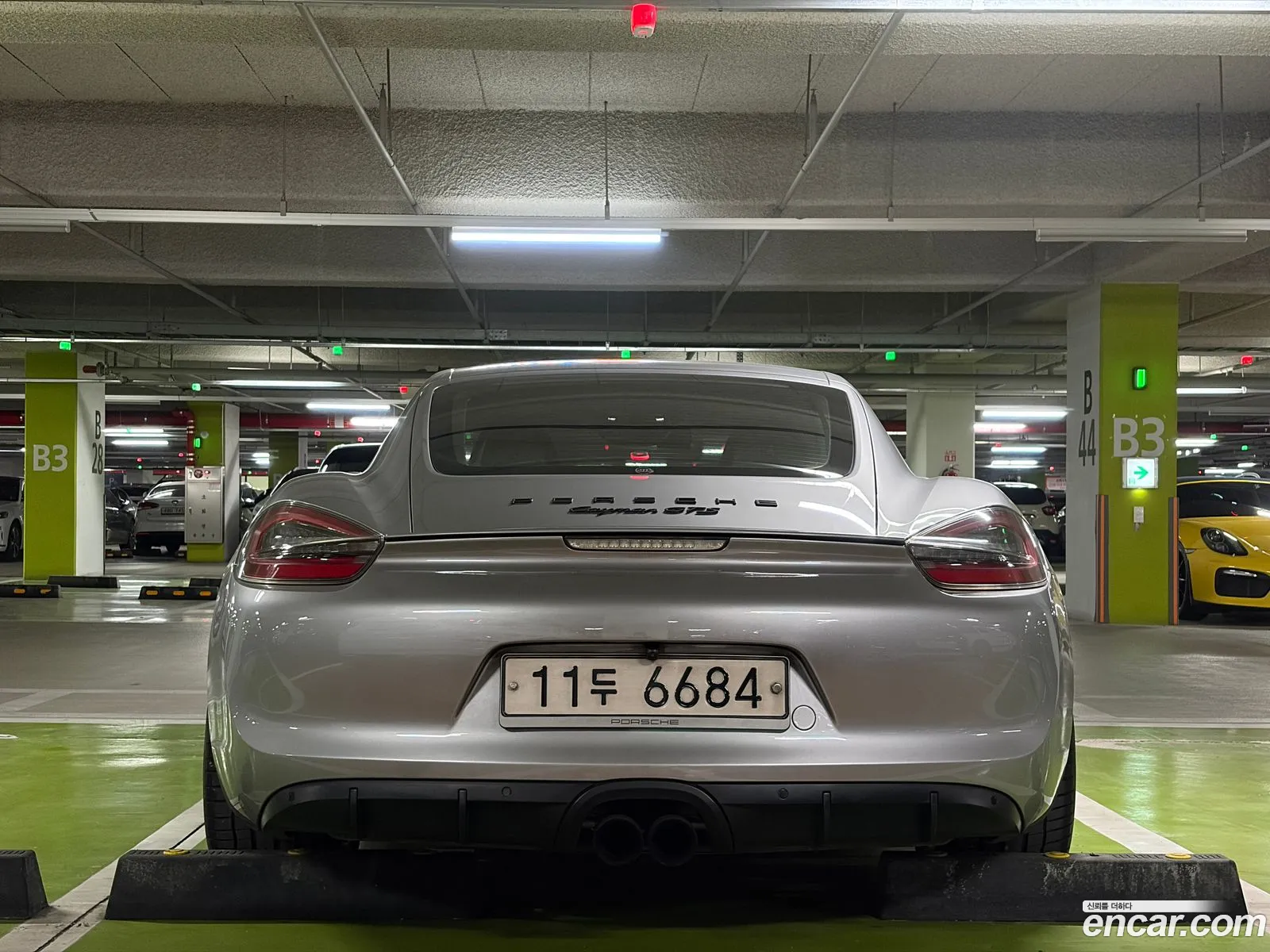 Porsche Cayman 2015 — 11