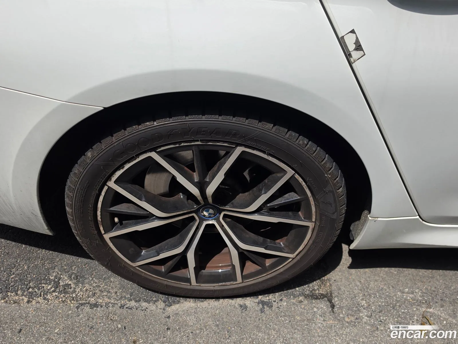 BMW 5 Series 2022 — 2