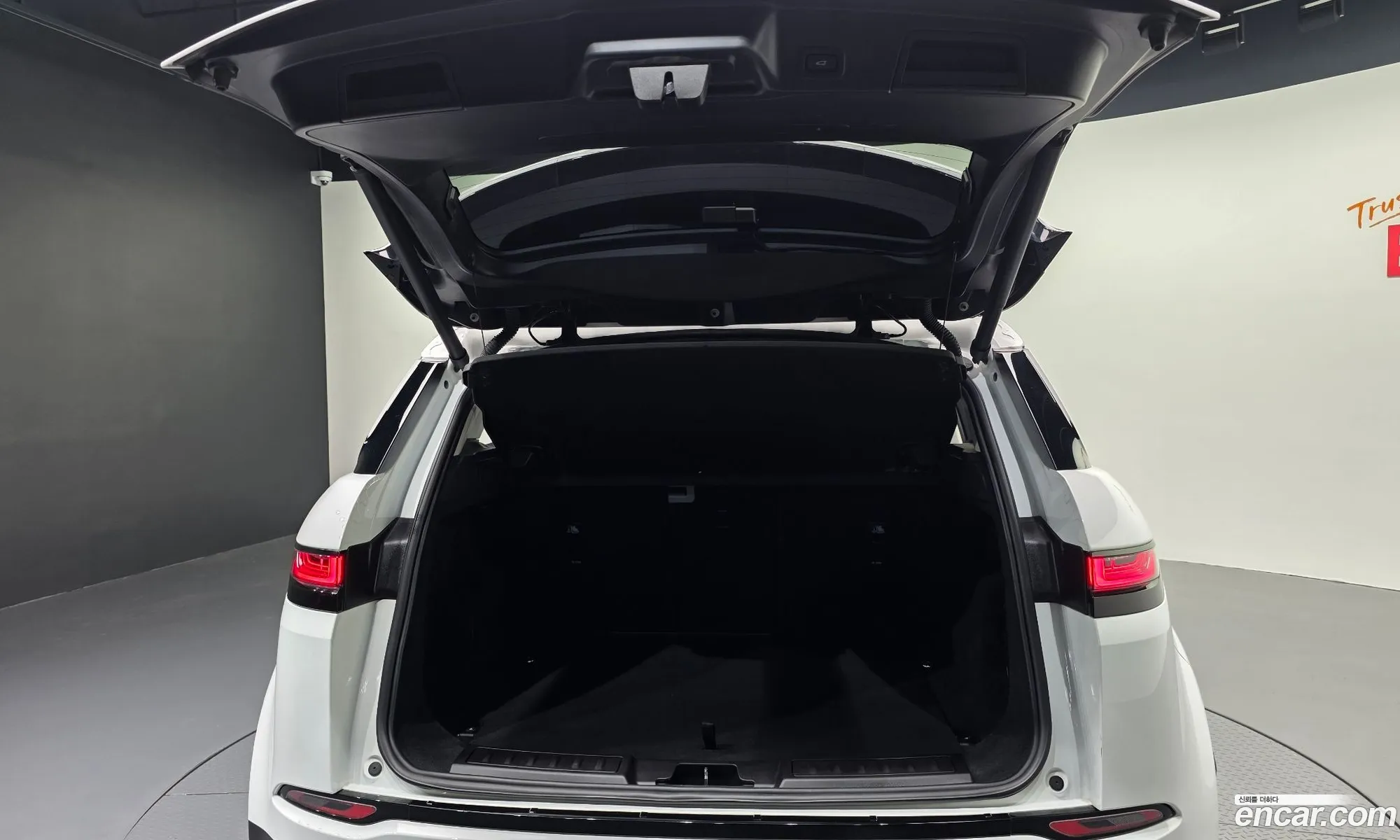 Land Rover Range Rover Evoque 2021 — 9